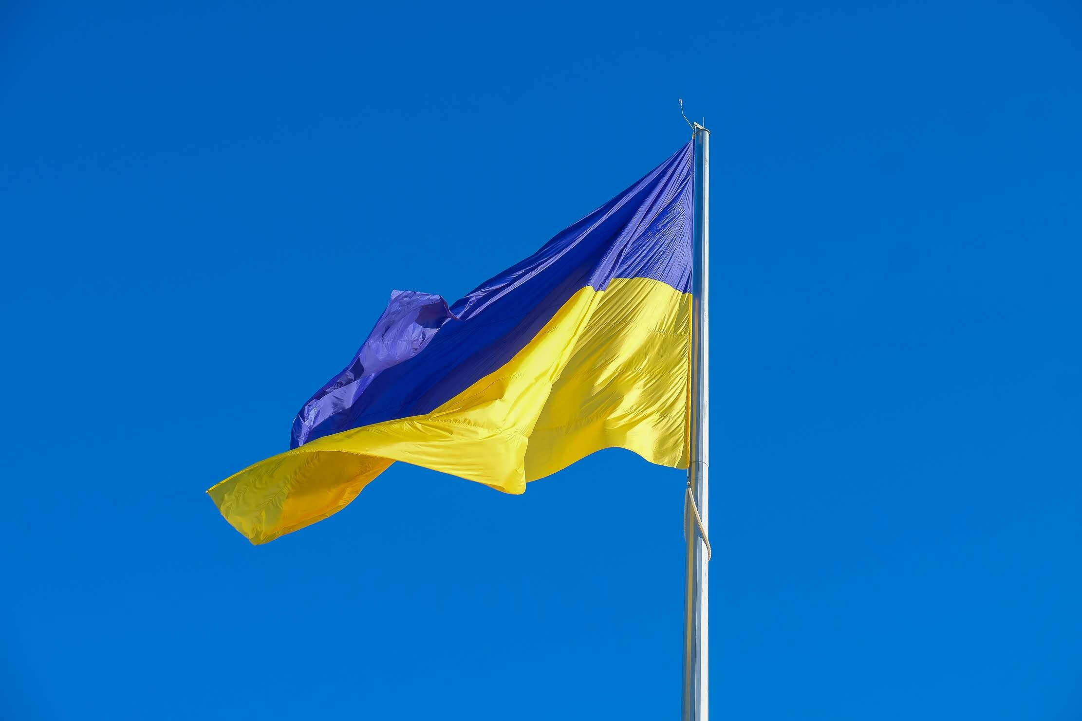 З 16 січня сфера обслуговування має перейти на українську мову - омбудсмен